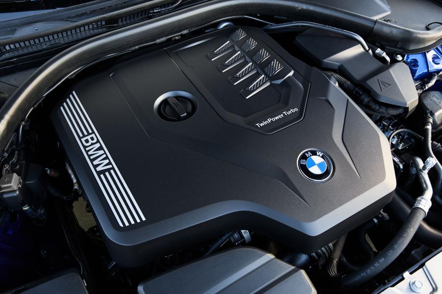 Моторный отсек BMW 330i M Sport (G20) 2019 года  (WW) (фото 201 из 284)